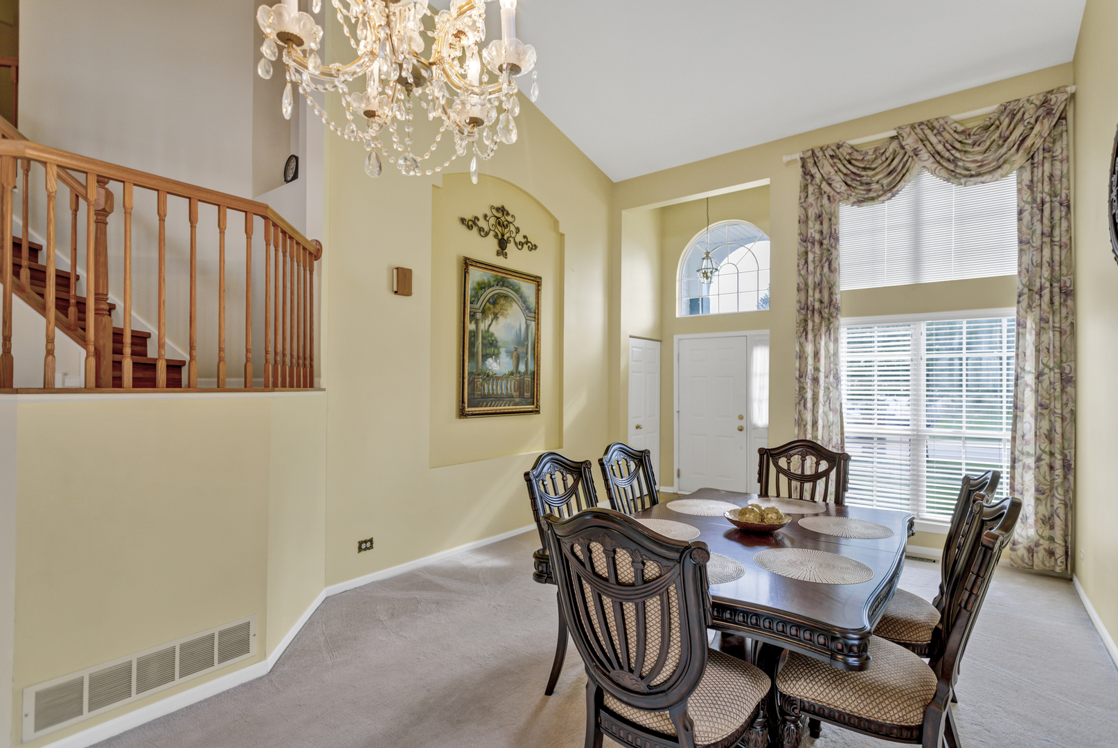 6810 Highgate Road Carpentersville, IL 60110 - Photo 11 of 35 Gallery Image 11