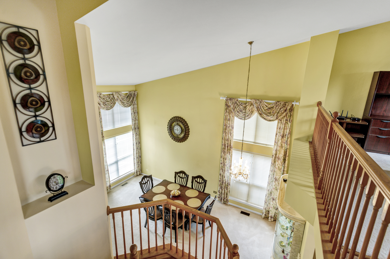 6810 Highgate Road Carpentersville, IL 60110 - Photo 18 of 35 Gallery Image 18