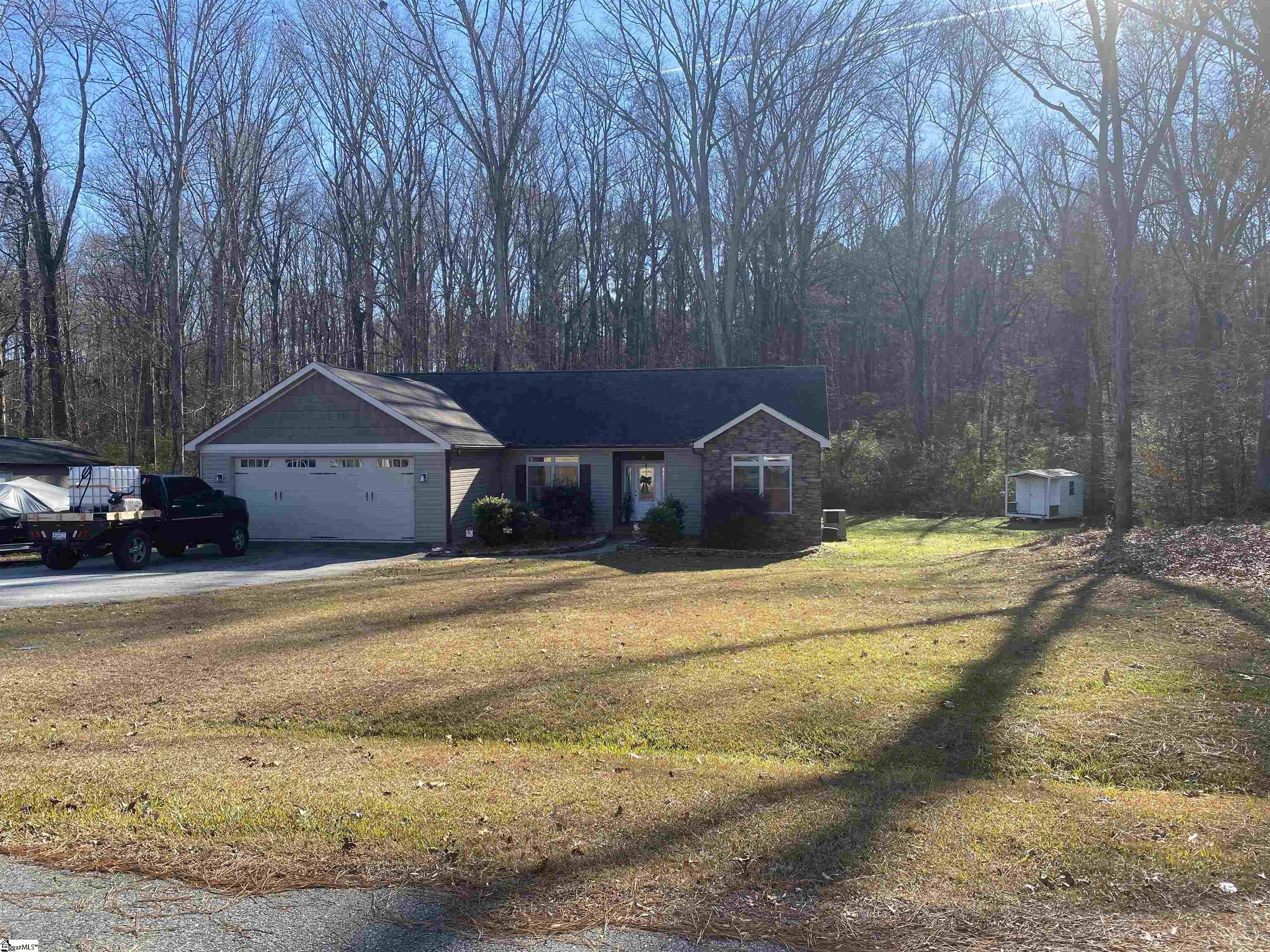 391 Edgewood Drive Clinton, SC 29325 - Photo 2 of 35 Gallery Image 2