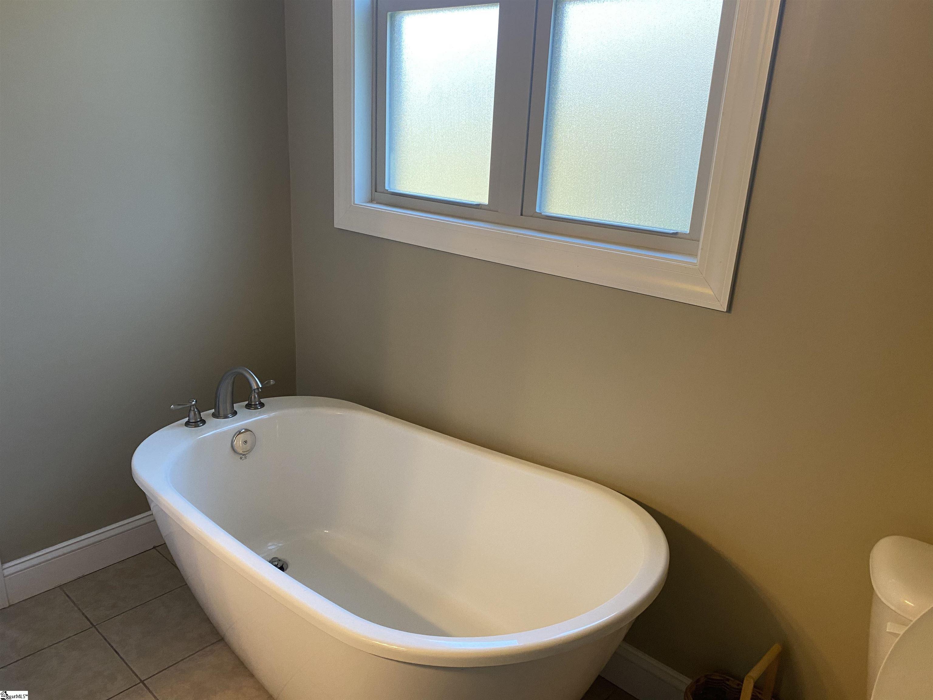 391 Edgewood Drive Clinton, SC 29325 - Photo 25 of 35 Gallery Image 25