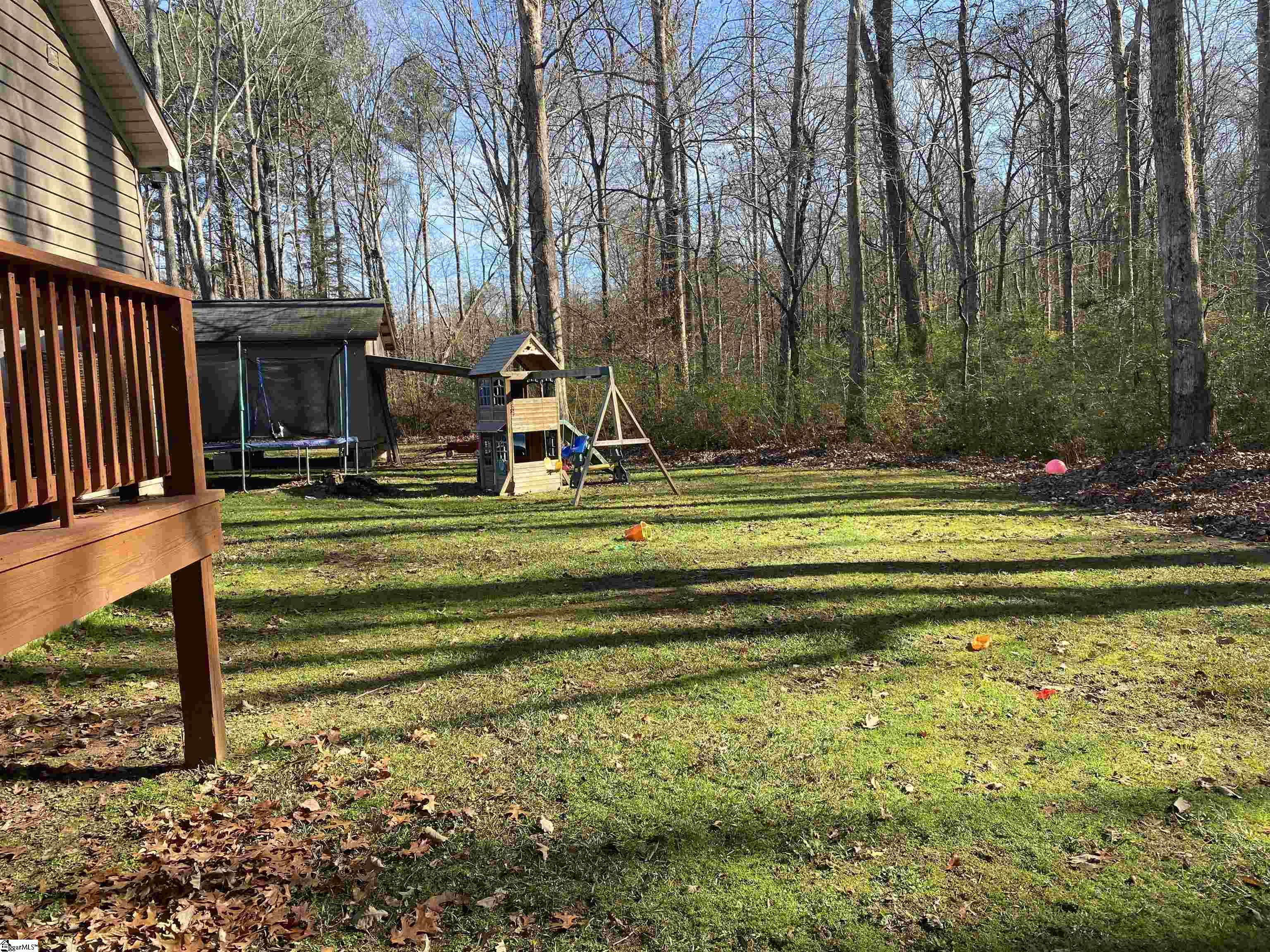 391 Edgewood Drive Clinton, SC 29325 - Photo 33 of 35 Gallery Image 33