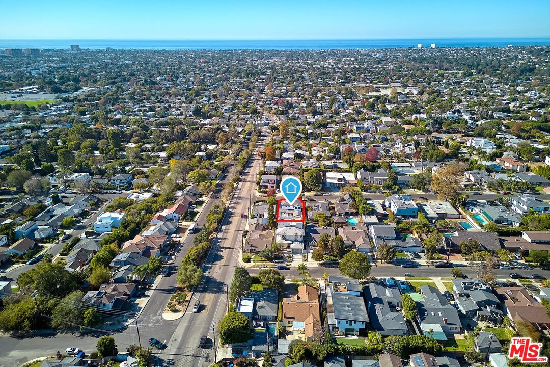 3492 Cabrillo Boulevard Los Angeles, CA 90066 - Photo 58 of 59 an aerial view of multiple house
