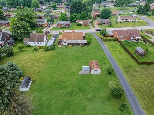 $240,000 | 2509 Ridge Road, Jefferson Hills, PA 15332