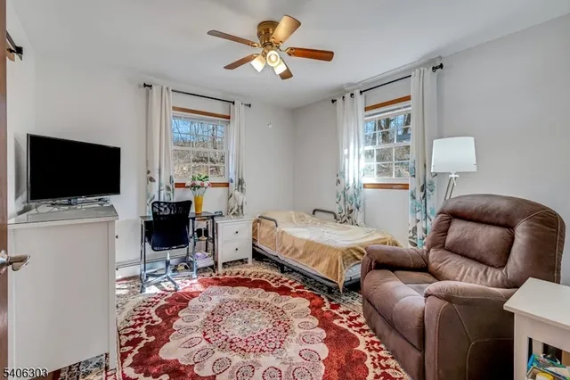 $555,000 | 25 Sunset Trail, Rockaway, NJ 07866