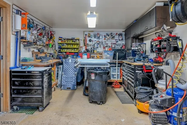 $555,000 | 25 Sunset Trail, Rockaway, NJ 07866