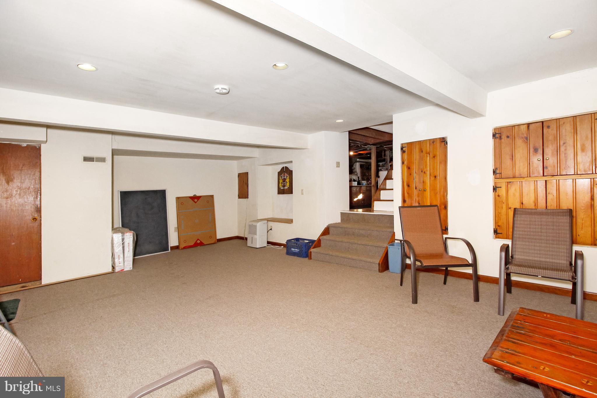 401 Georgetown Road Glassboro, NJ 08028 - Photo 41 of 64 a view of a livingroom with workspace and a window