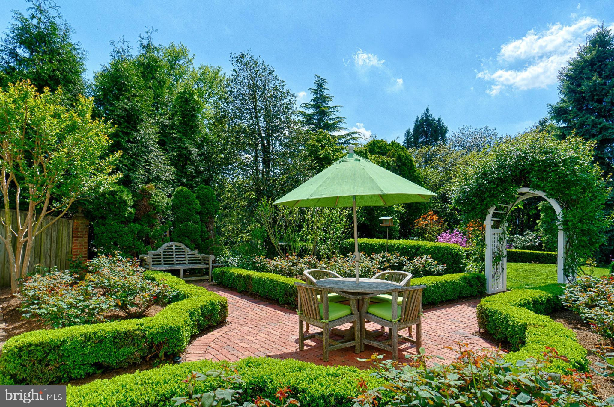 3615 North Glebe Road Arlington, VA 22207 - Photo 2 of 30 a view of a bench in a garden