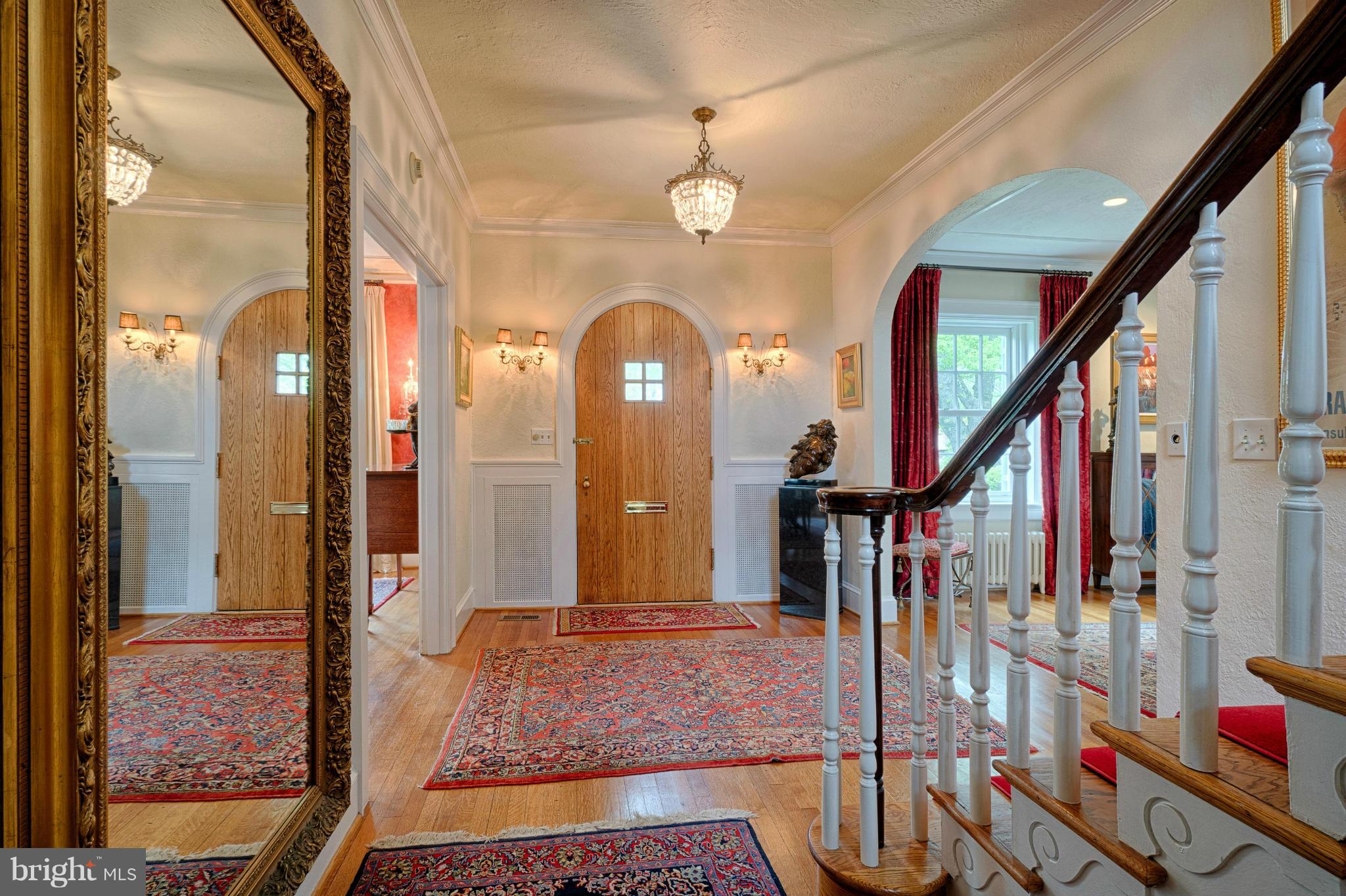 3615 North Glebe Road Arlington, VA 22207 - Photo 4 of 30 a view of an entryway door