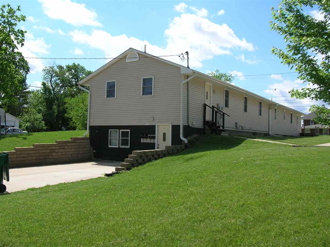 601 West Orchard Street Macomb, IL 61455 - Photo 2 of 15