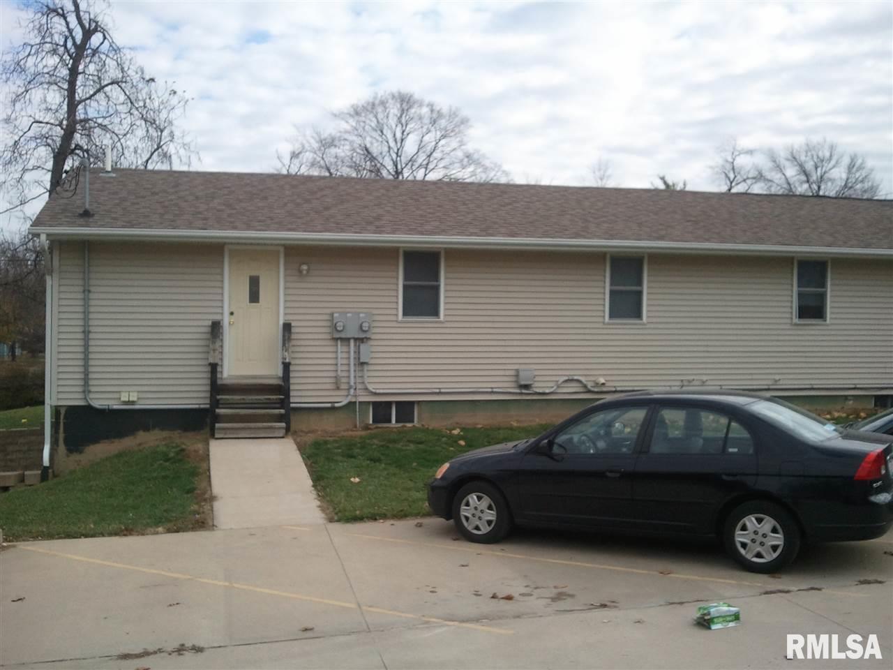 601 West Orchard Street Macomb, IL 61455 - Photo 3 of 15