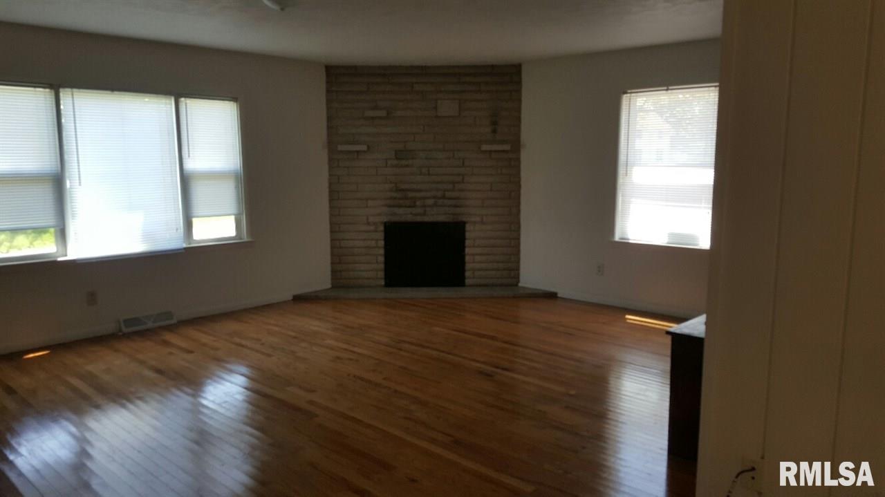 601 West Orchard Street Macomb, IL 61455 - Photo 10 of 15