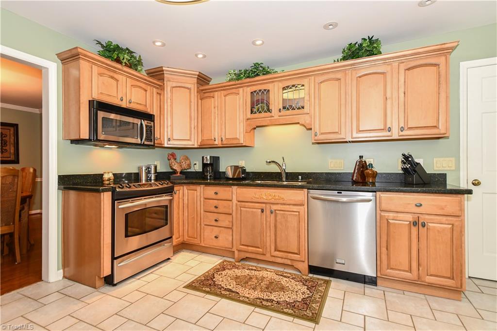 2306 Pleasant Ridge Road Summerfield, NC 27358 - Photo 9 of 27