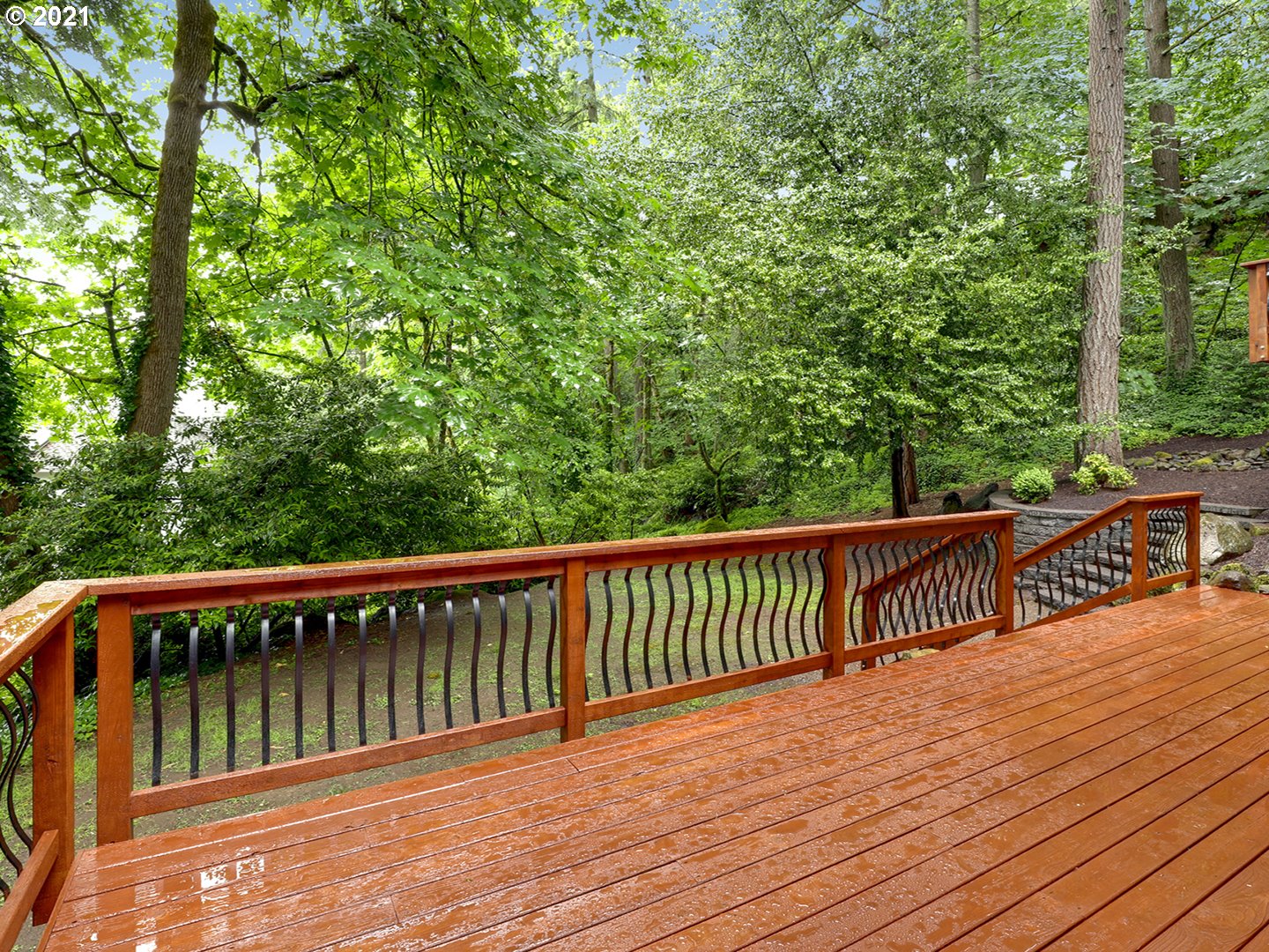 2011 Ridgewood Lane Lake Oswego, OR 97034 - Photo 24 of 29 Gallery Image 24