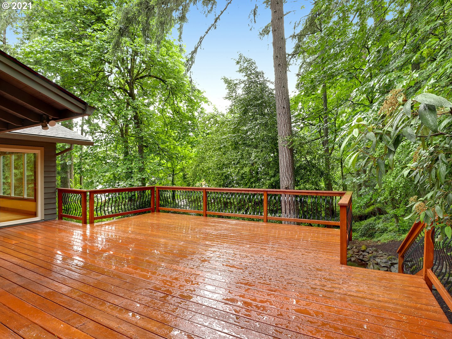 2011 Ridgewood Lane Lake Oswego, OR 97034 - Photo 5 of 29 Gallery Image 5