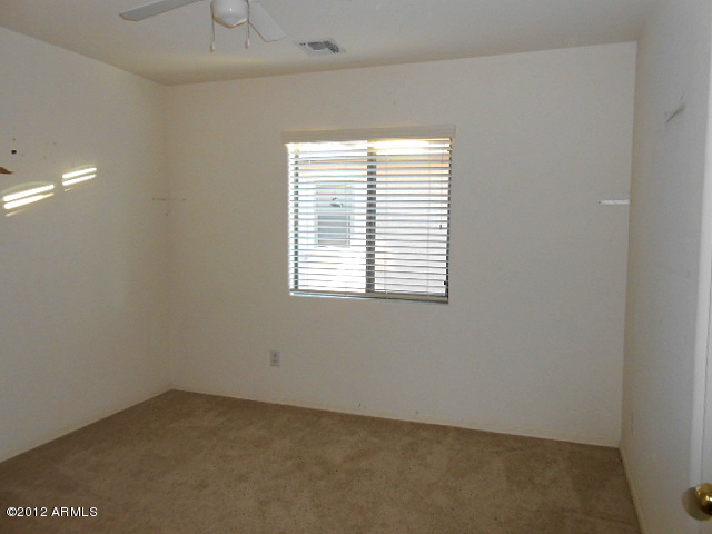 3855 East Trigger Way Gilbert, AZ 85297 - Photo 17 of 28 023-317924 - Bedroom 2