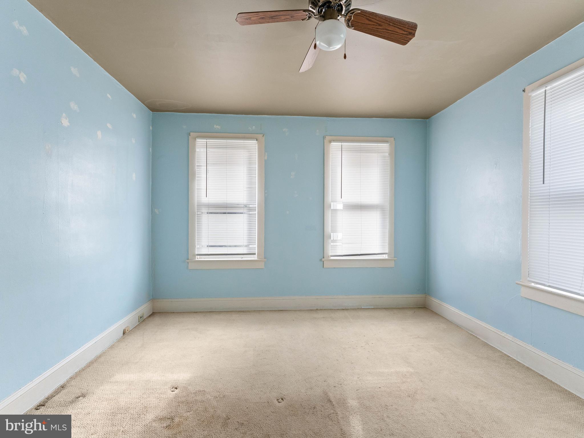 700 Chestnut Street Delanco, NJ 08075 - Photo 15 of 31 a view of room with a window