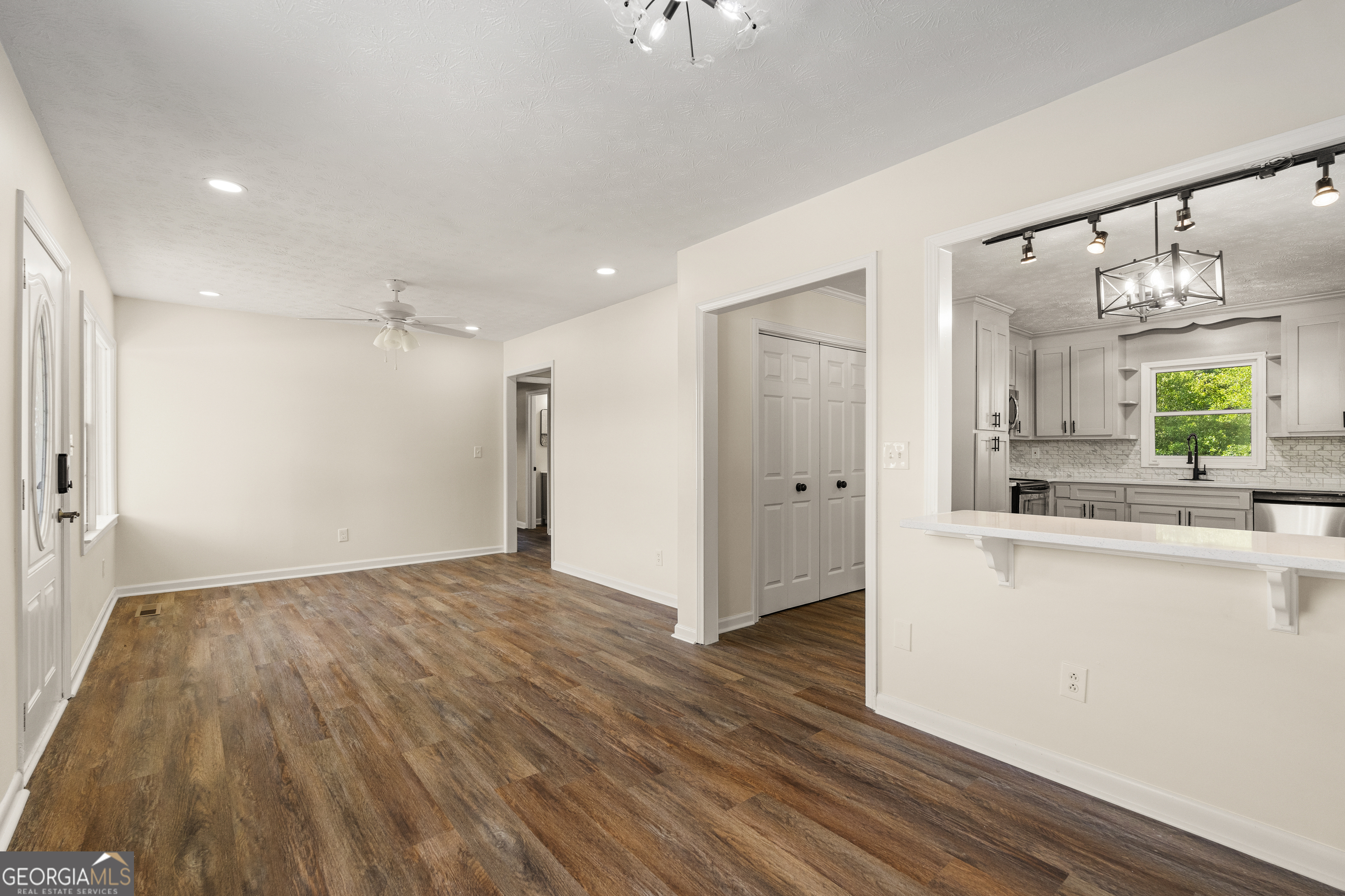 5944 Buena Vista Road Columbus, GA 31907 - Photo 5 of 35