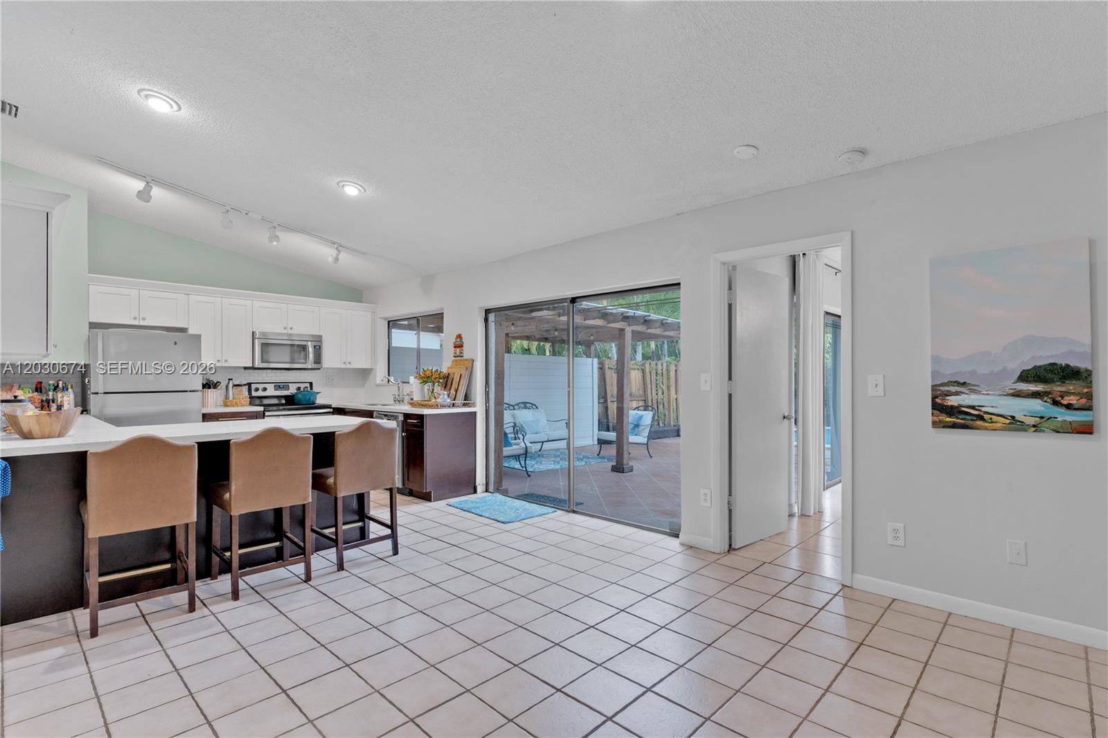 15139 Southwest 92nd Terrace Miami, FL 33196 - Photo 12 of 21