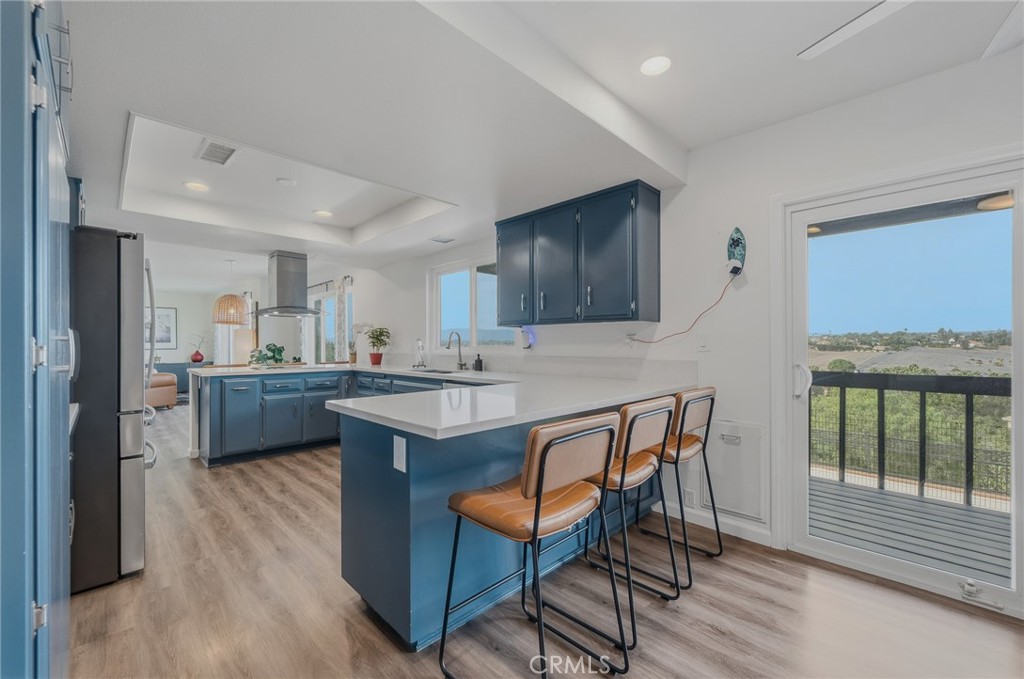 1864 Winterwarm Drive Fallbrook, CA 92028 - Photo 15 of 53 Kitchen Island