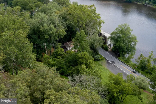 $209,000 | 773 River Road, Erwinna, PA 18920