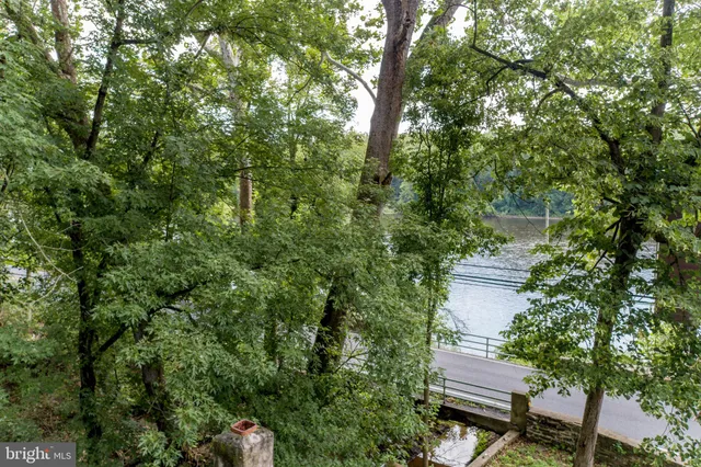 $209,000 | 773 River Road, Erwinna, PA 18920