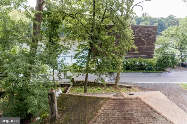 $209,000 | 773 River Road, Erwinna, PA 18920