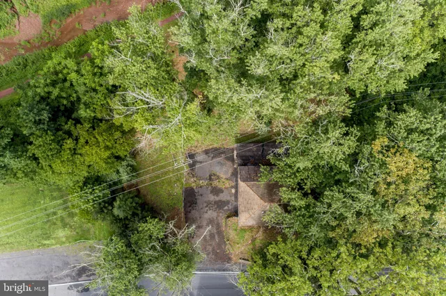 $209,000 | 773 River Road, Erwinna, PA 18920