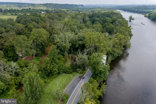 $209,000 | 773 River Road, Erwinna, PA 18920