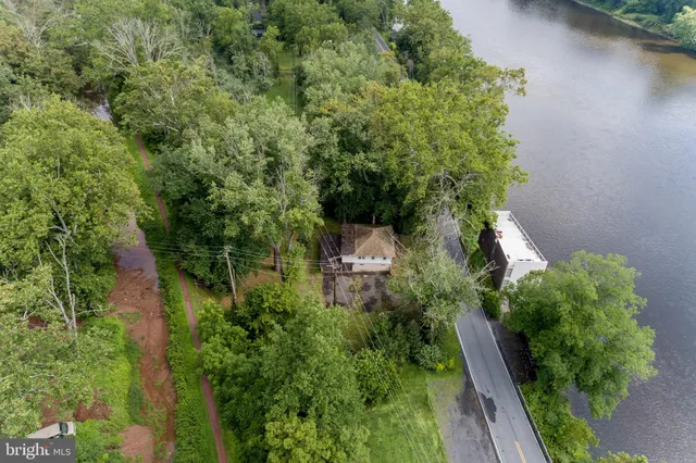 $209,000 | 773 River Road, Erwinna, PA 18920