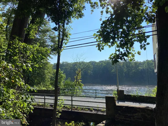 $209,000 | 773 River Road, Erwinna, PA 18920