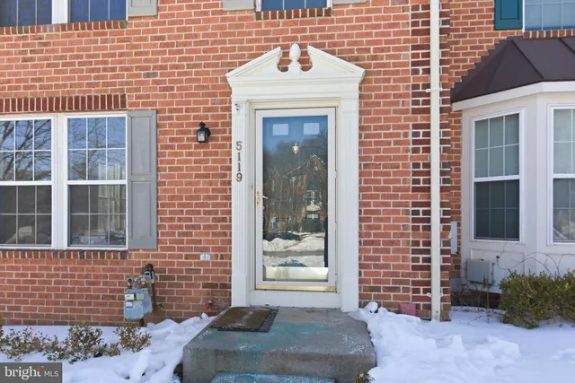 $2,850 | 5119 Spring Willow Court, Owings Mills, MD 21117