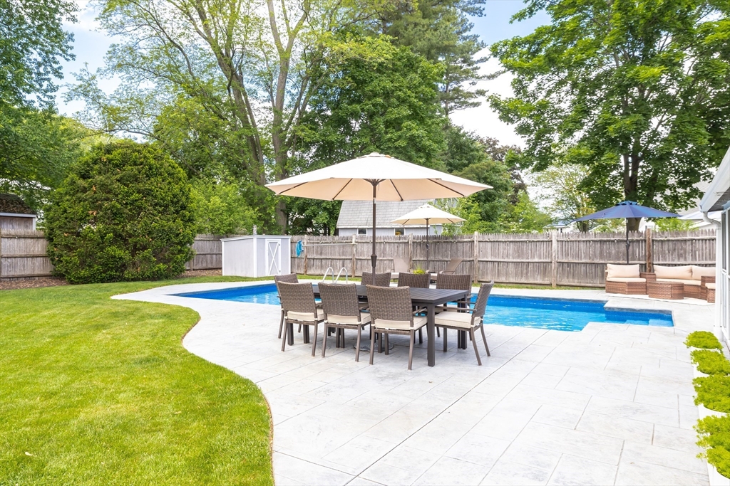 14 Hardwick Road Natick, MA 01760 - Photo 29 of 39