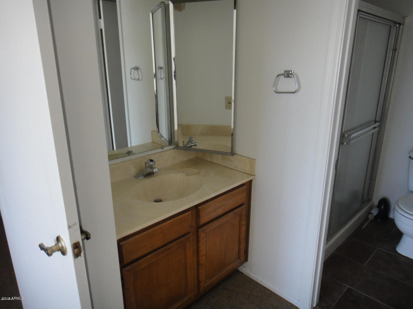 623 West Guadalupe Road, Unit 237 Mesa, AZ 85210 - Photo 11 of 20 237 master bath