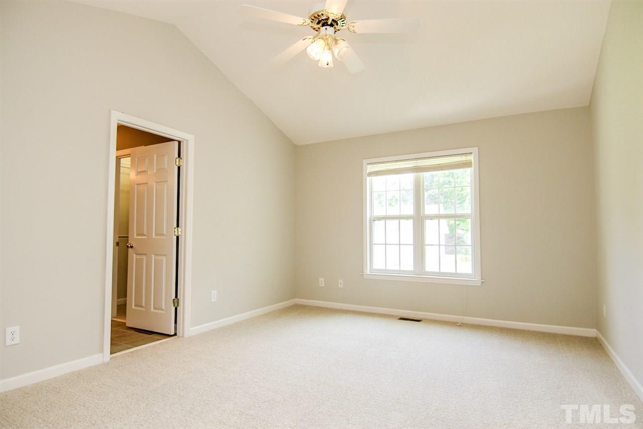 100 Rope Swing Circle Benson, NC 27504 - Photo 19 of 25 Gallery Image 19