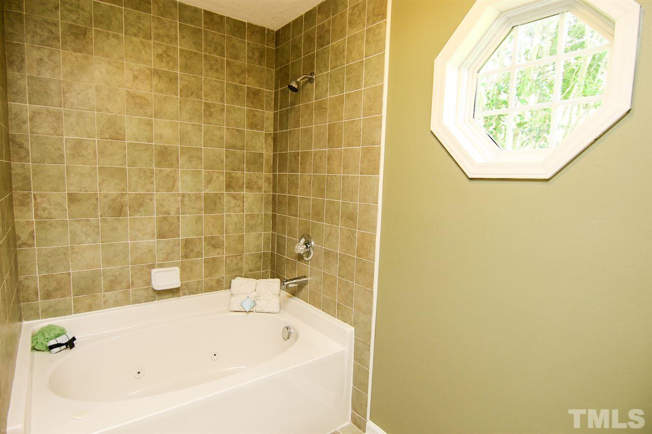 100 Rope Swing Circle Benson, NC 27504 - Photo 21 of 25 Gallery Image 21