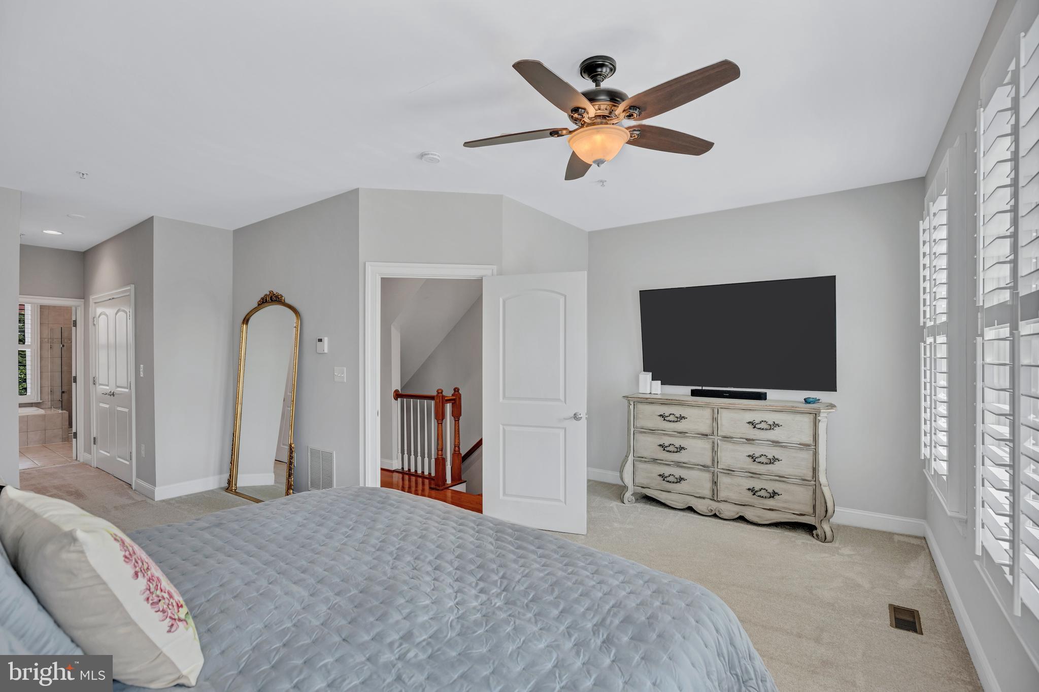 1511 Portner Road Alexandria, VA 22314 - Photo 20 of 67 Owner's Suite with Wall-to-Wall Carpeting