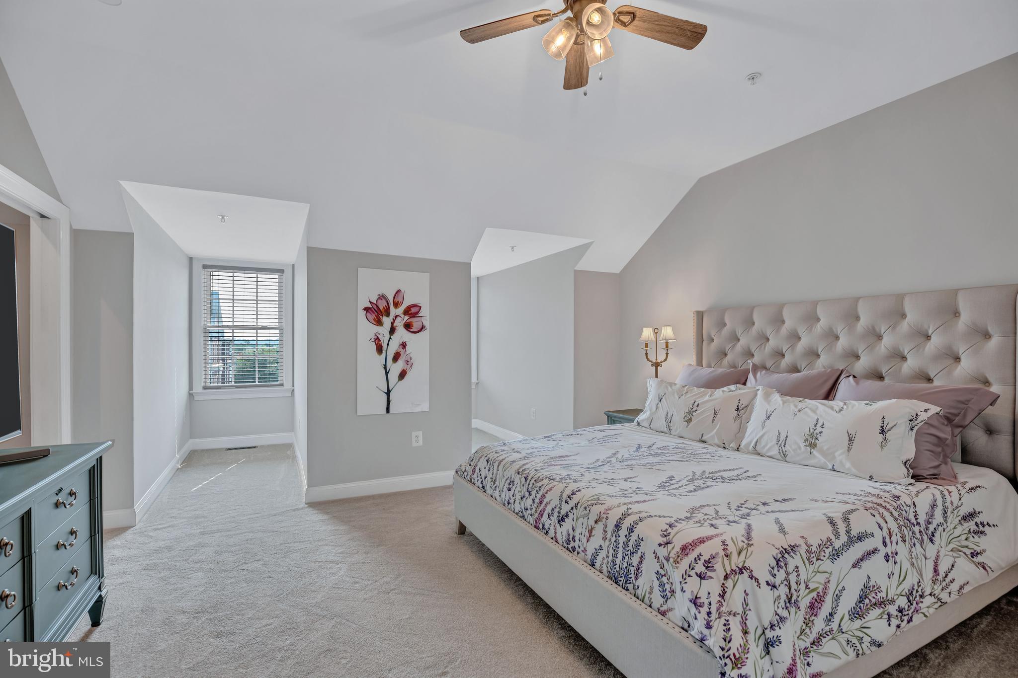 1511 Portner Road Alexandria, VA 22314 - Photo 37 of 67 Fourth Bedroom with Wall-to-Wall Carpeting