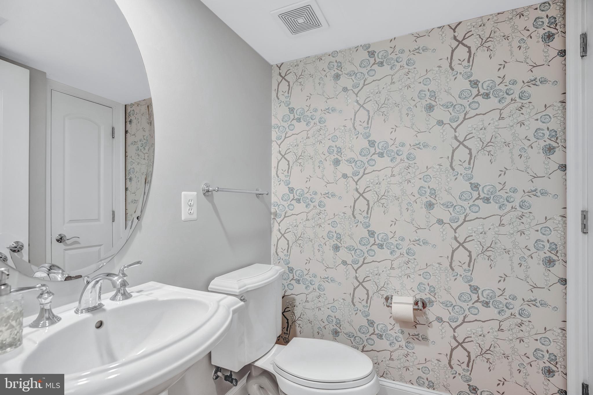 1511 Portner Road Alexandria, VA 22314 - Photo 40 of 67 Lower Level Powder Room
