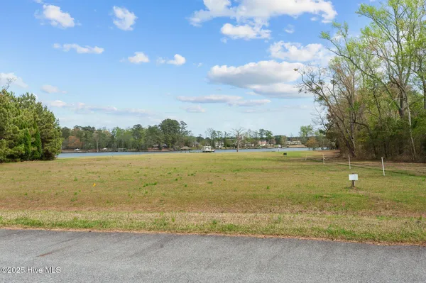 $325,000 | Lot 23 Bridgewater S Drive, Bath, NC 27808