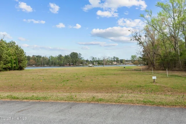 $325,000 | Lot 23 Bridgewater S Drive, Bath, NC 27808