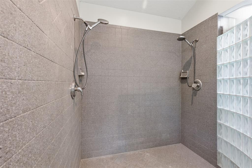 3042 Colonial Ridge Drive Brandon, FL 33511 - Photo 43 of 77