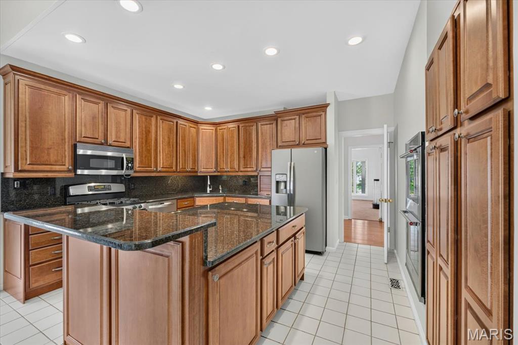 16557 Baxter Forest Ridge Drive Chesterfield, MO 63005 - Photo 18 of 67
