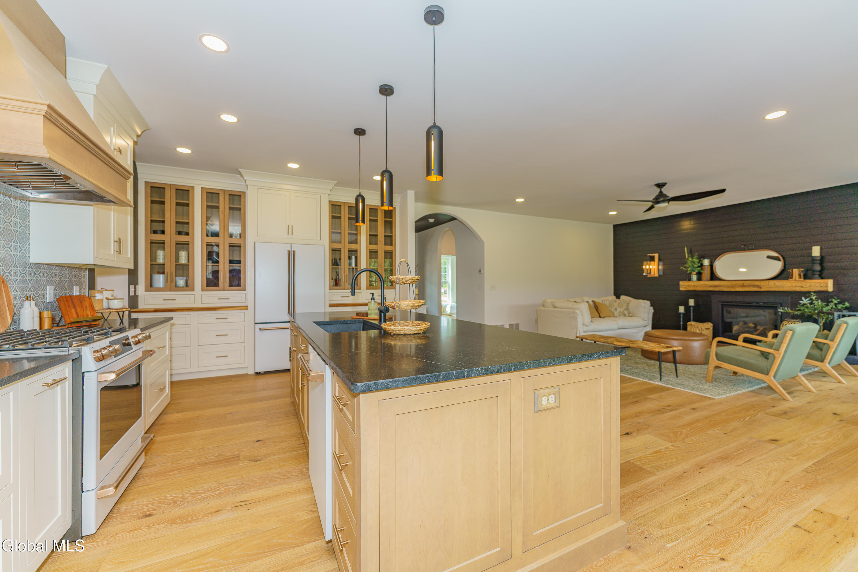 80 A Schuurman Road Schodack, NY 12033 - Photo 18 of 41 4 Kitchen 4