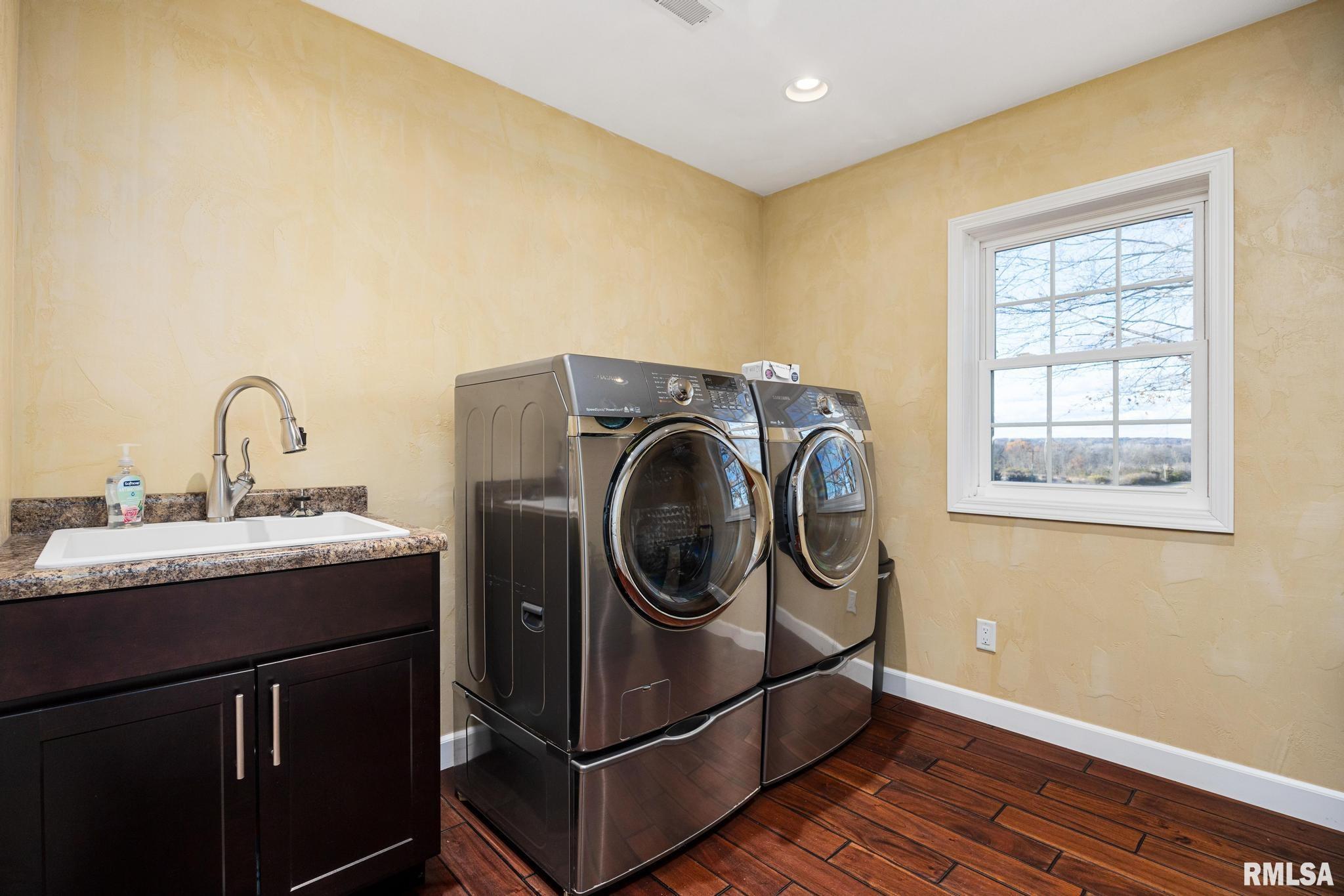 15945 Gresham Road Mackinaw, IL 61755 - Photo 15 of 54