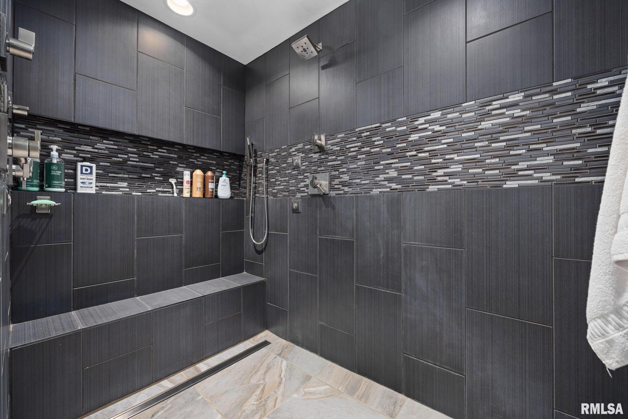 15945 Gresham Road Mackinaw, IL 61755 - Photo 24 of 54