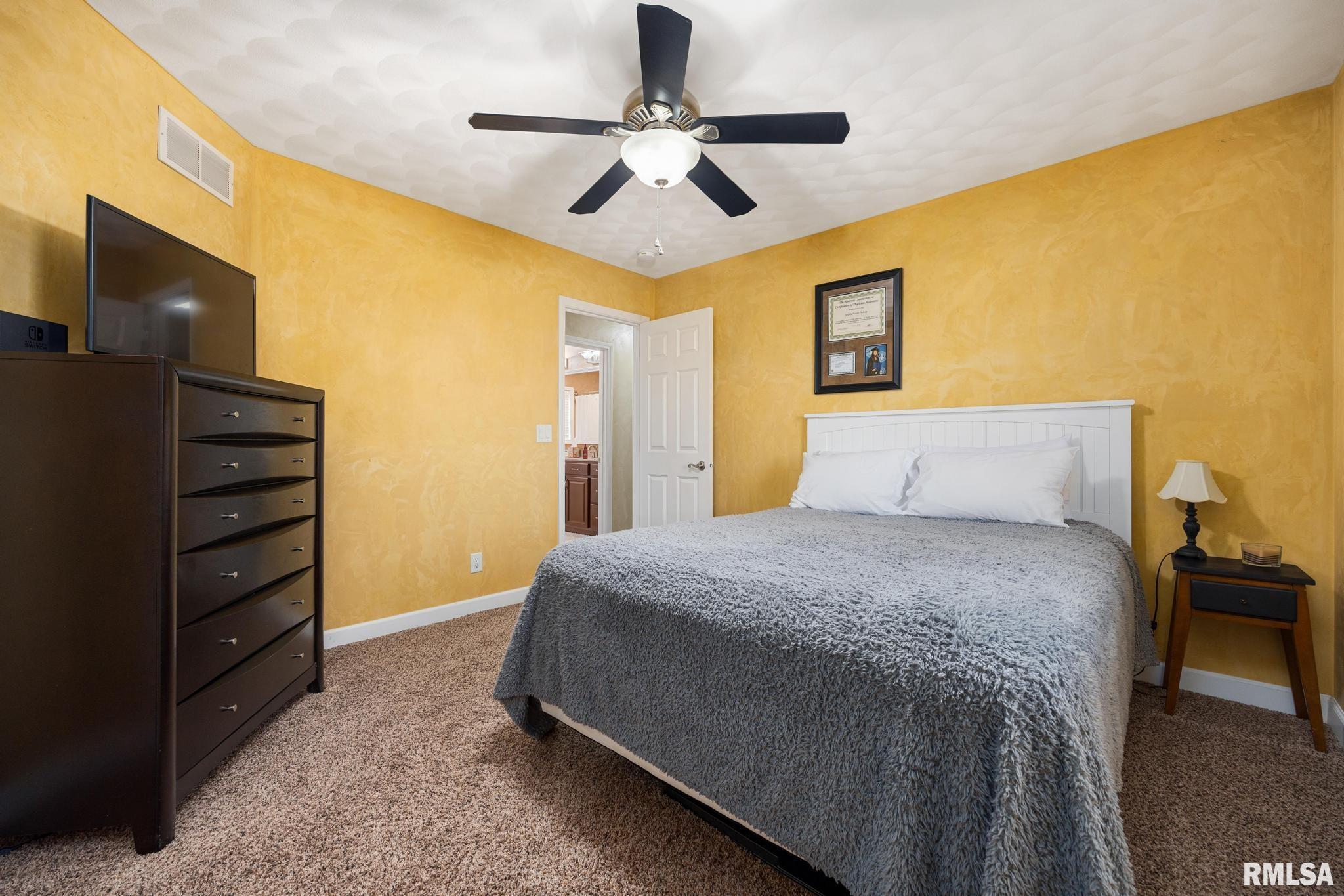 15945 Gresham Road Mackinaw, IL 61755 - Photo 27 of 54