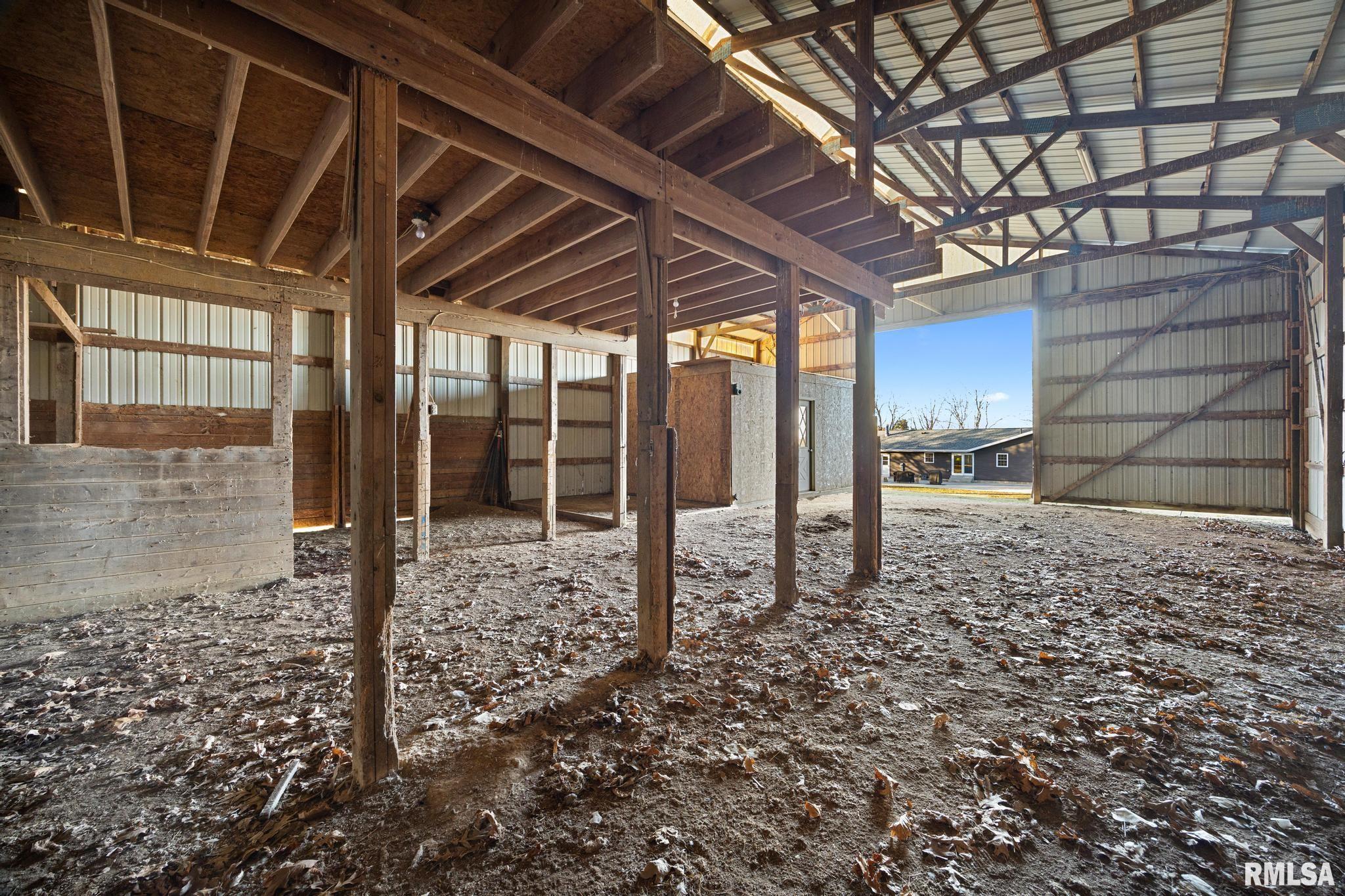 15945 Gresham Road Mackinaw, IL 61755 - Photo 38 of 54