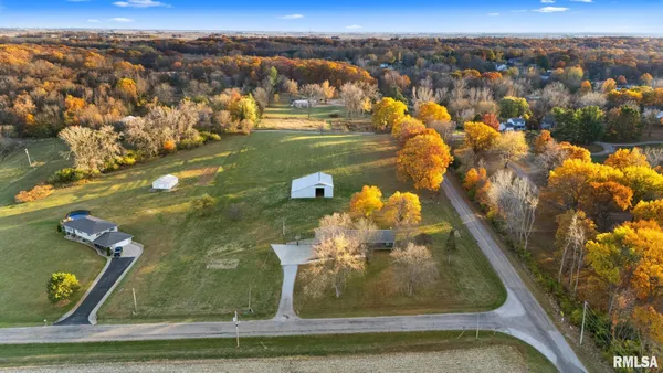 $549,900 | 15945 Gresham Road, Mackinaw, IL 61755