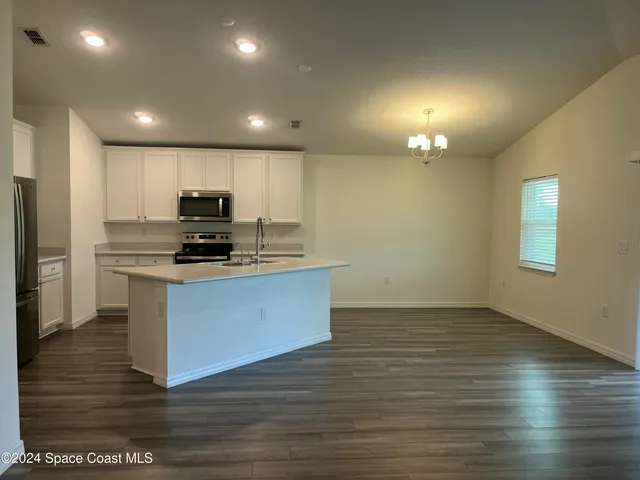 $2,400 | 1178 Dania Circle, Palm Bay, FL 32905