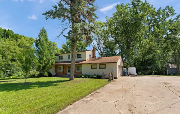 $450,000 | 2300 Pagel Road, Mendota Heights, MN 55120